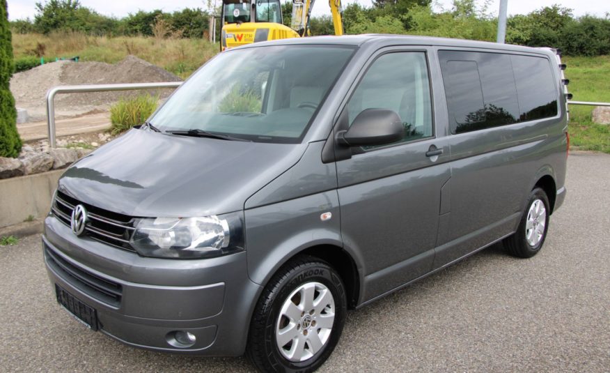 Volkswagen T5 Multivan 2.0TDI