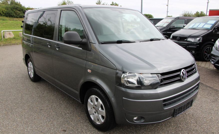 Volkswagen T5 Multivan 2.0TDI