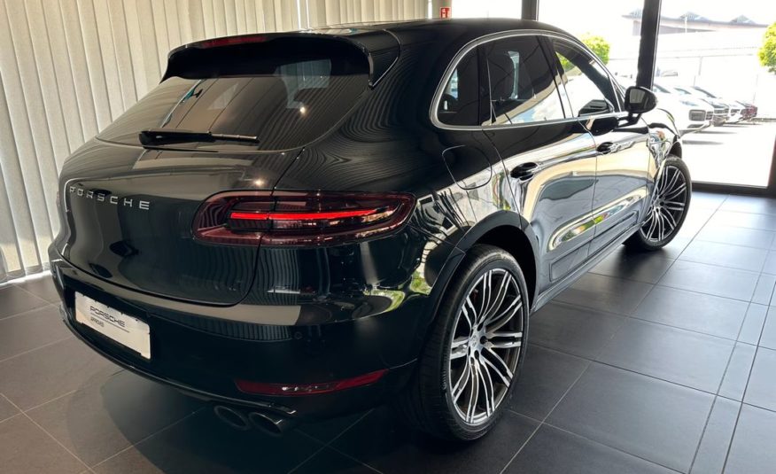 Porsche Macan Turbo pack performance