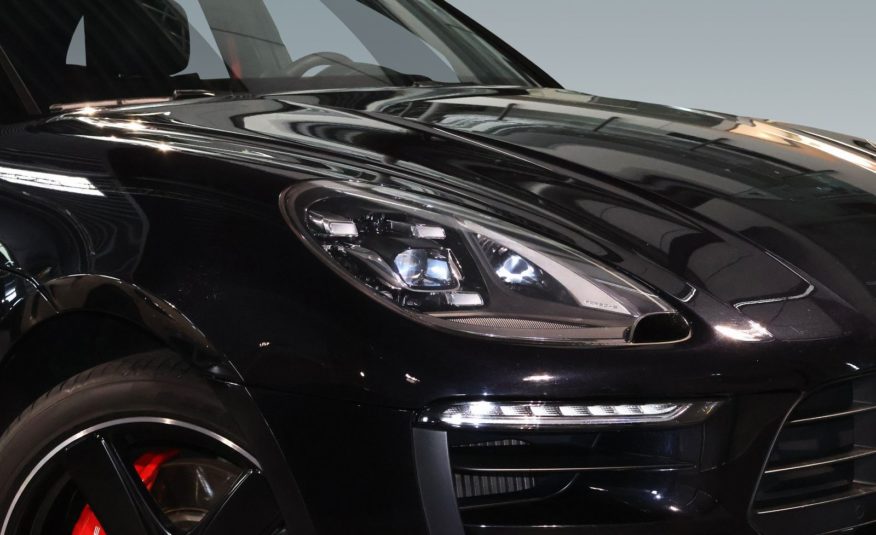 Porsche Macan Performance Turbo