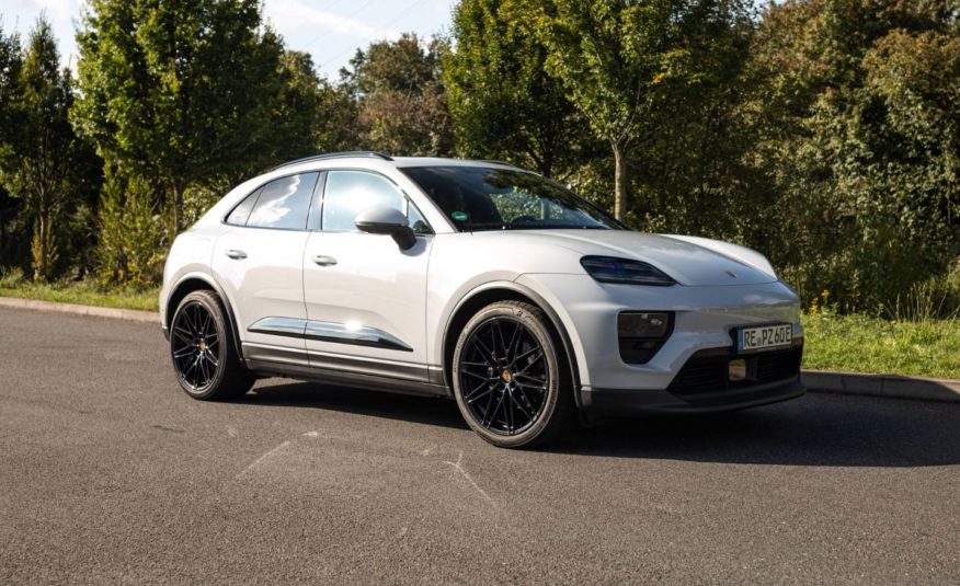 Porsche Macan 4 LED BOSE Matrix