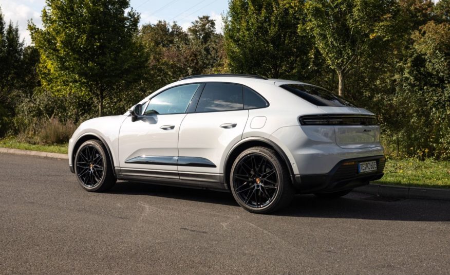 Porsche Macan 4 LED BOSE Matrix